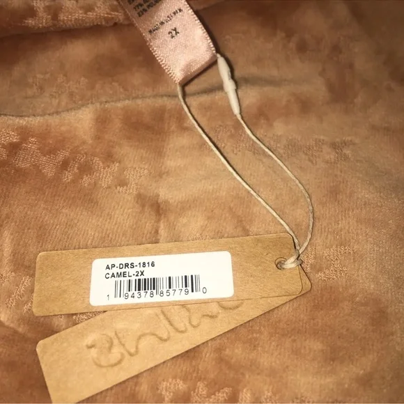 SKIMS Logo Velour Slip Dress Size 2X Color Camel Style NWT - Picture 5 of 5